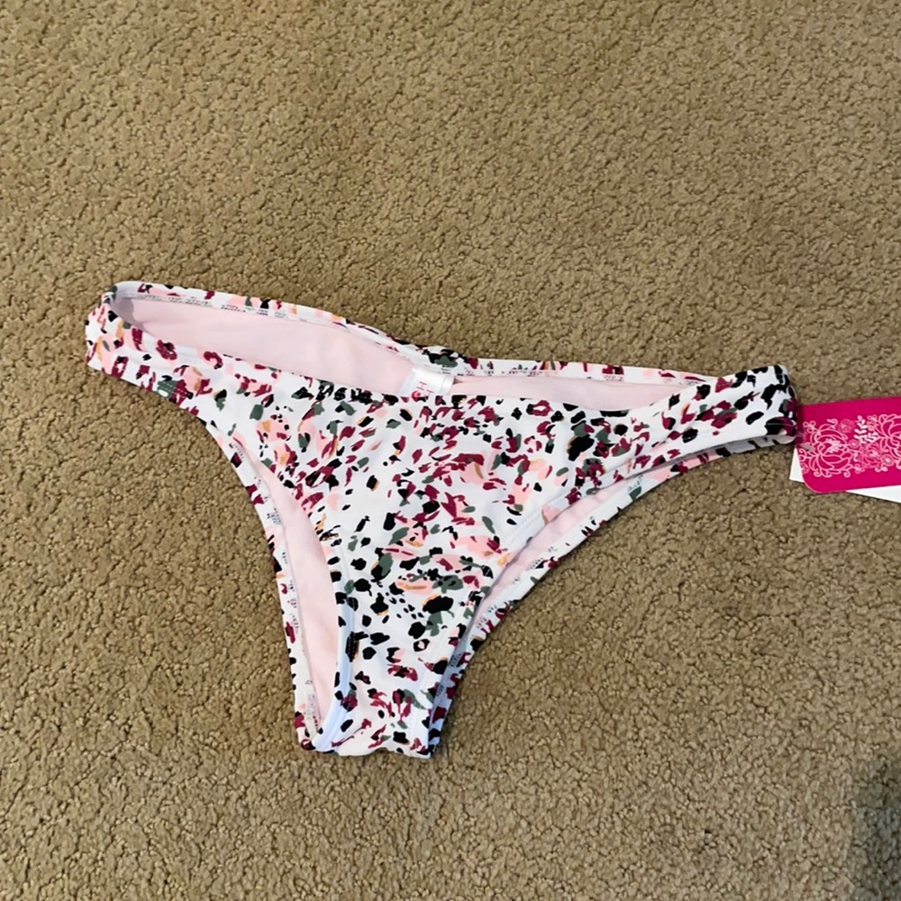 Bathing suit bottom- brand new!
